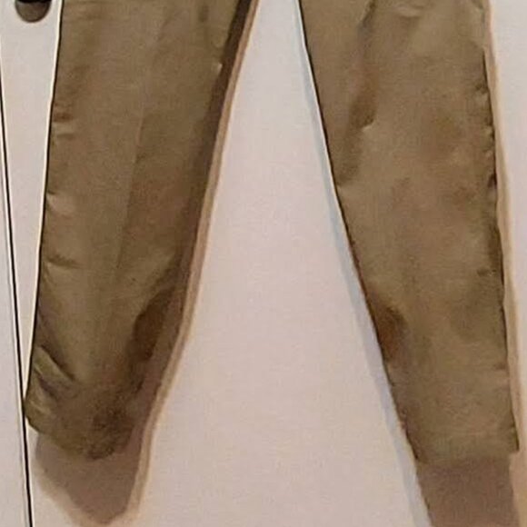 Sonoma Brand New Tan Slim Mens Cargo Pants SZ L 6 Pockets Pull On - Picture 2 of 9